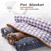 Soft and FluffyHigh Quality Fluffy Cute Star Printing Pet Mat Warm and Comfortable Pet Blanket for Dogs and Cats Pet Supplies